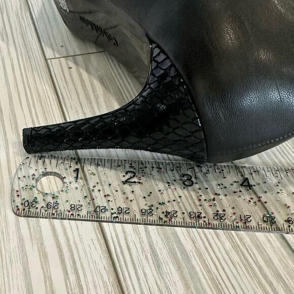 Calvin Klein black Nilly faux leather heels size 9 snakeskin print on heels - Picture 7 of 8